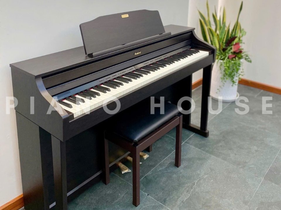ROLAND HP-506 RW - Đánh giá chi tiết tại Piano House